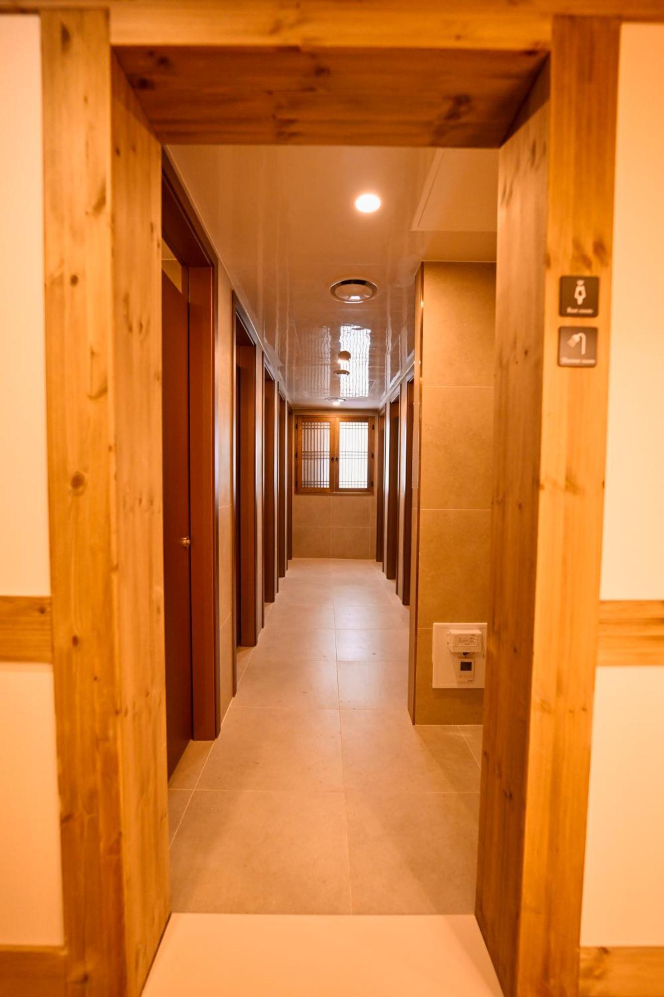 Hanok Hotel Daam Seul Esterno foto